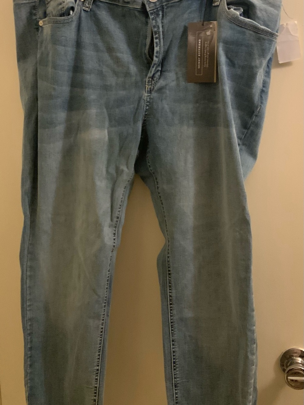 refuge Women's Boyfriend Jeans in Light Blue Wash